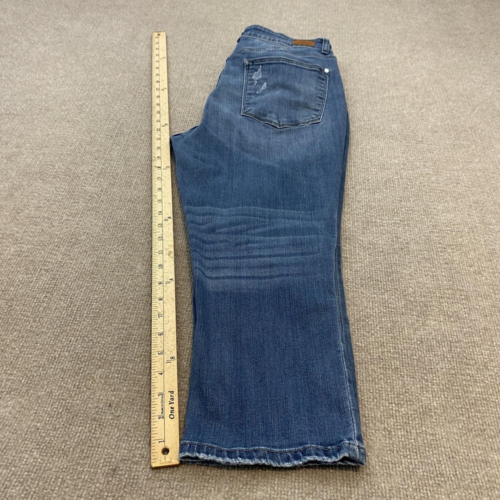 Judy Blue Capri Jeans Womens 14W Dark Wash High Rise Distressed Stretch Denim - Picture 9 of 12